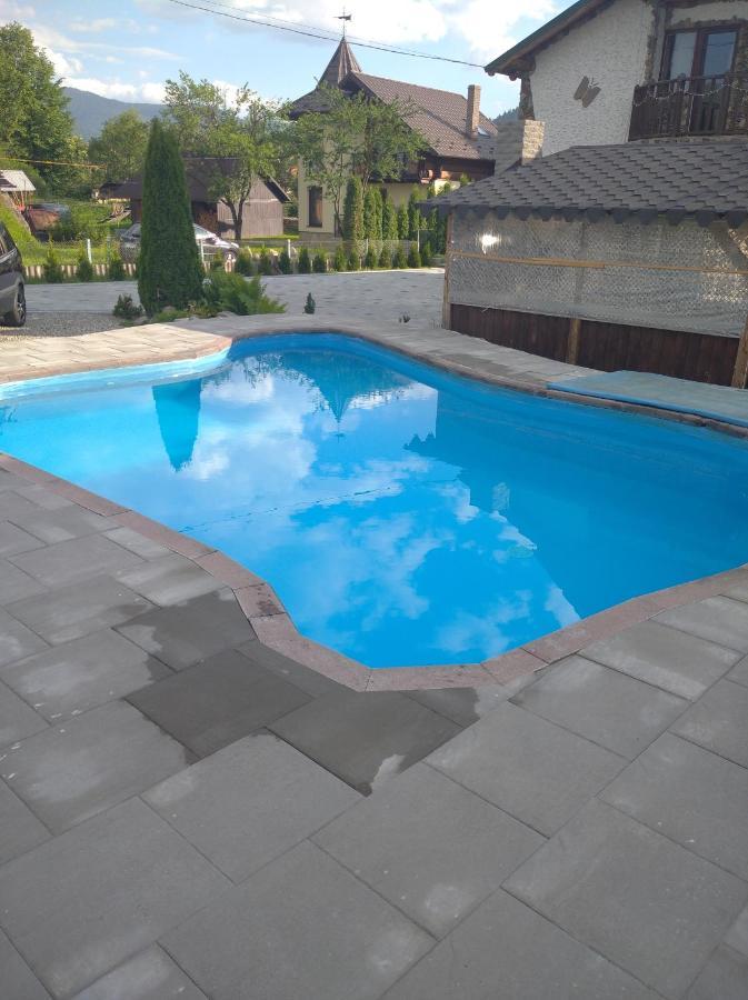 Садиба Янчар Номер Студiо З Басейном Mykulyčyn Exteriér fotografie